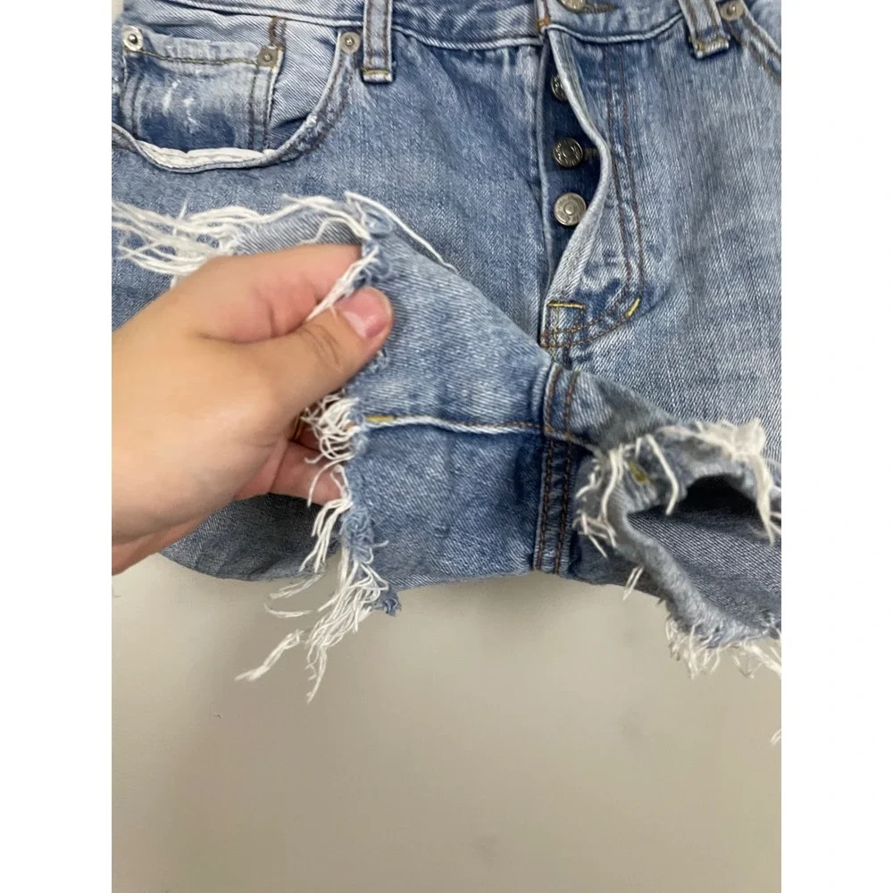 Free‎ People We The Free Distressed Cutoff Denim Short Size 29